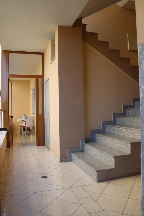 Bledi'S Cozy Apartment In New Blvd Тирана Екстер'єр фото